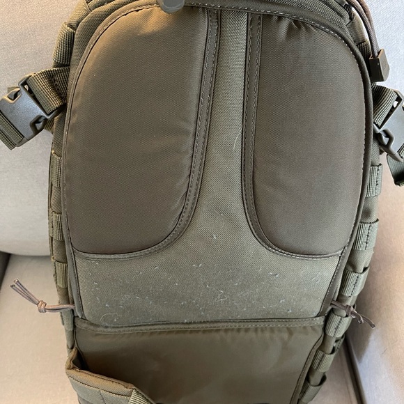 Rush Moab 10 Sling Pack 5.11 Tactical Ranger Green - Picture 3 of 9